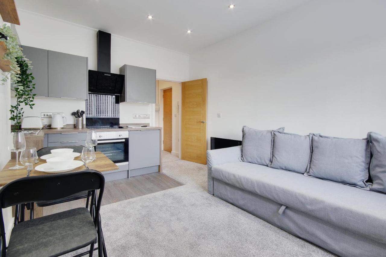 279 Ashley Road Apartment Пул Екстериор снимка