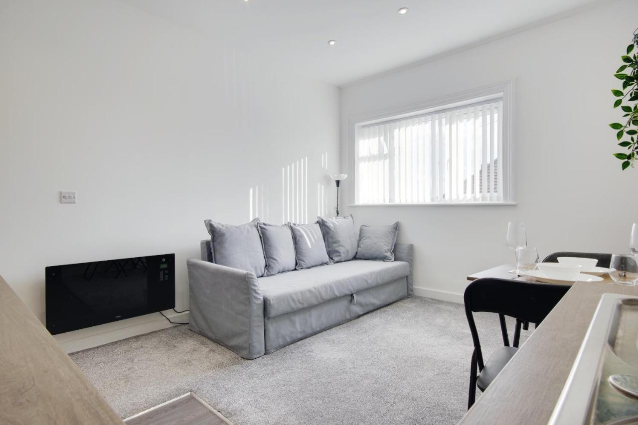 279 Ashley Road Apartment Пул Екстериор снимка
